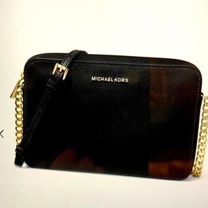 Michael Kors crossbody NWT jet set east west Black